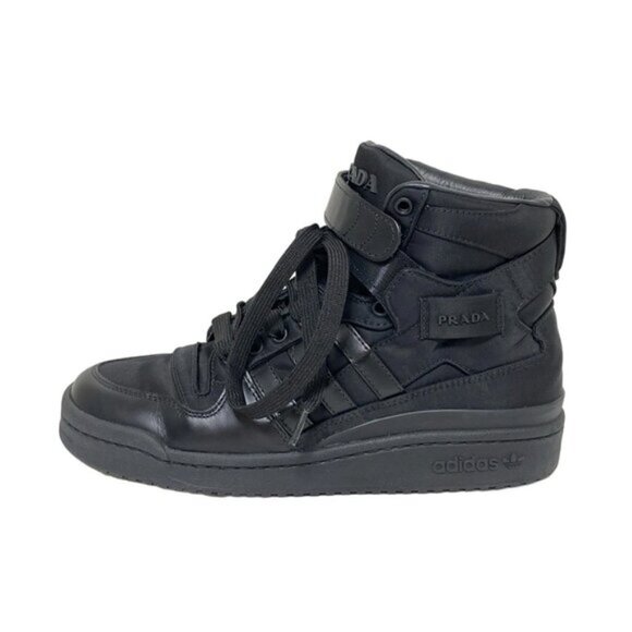 PRADA - Black Nylon Women's Sneakers 624-061525